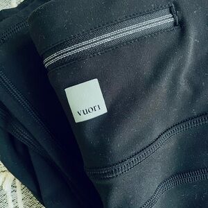 Vuori leggings - black - size M